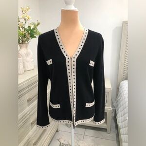 Elegant Black and Cream Women's Sweater